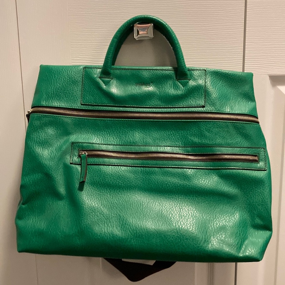 Vintage Matt & Nat vegan leather satchel. Has shoulder strap/original key chain